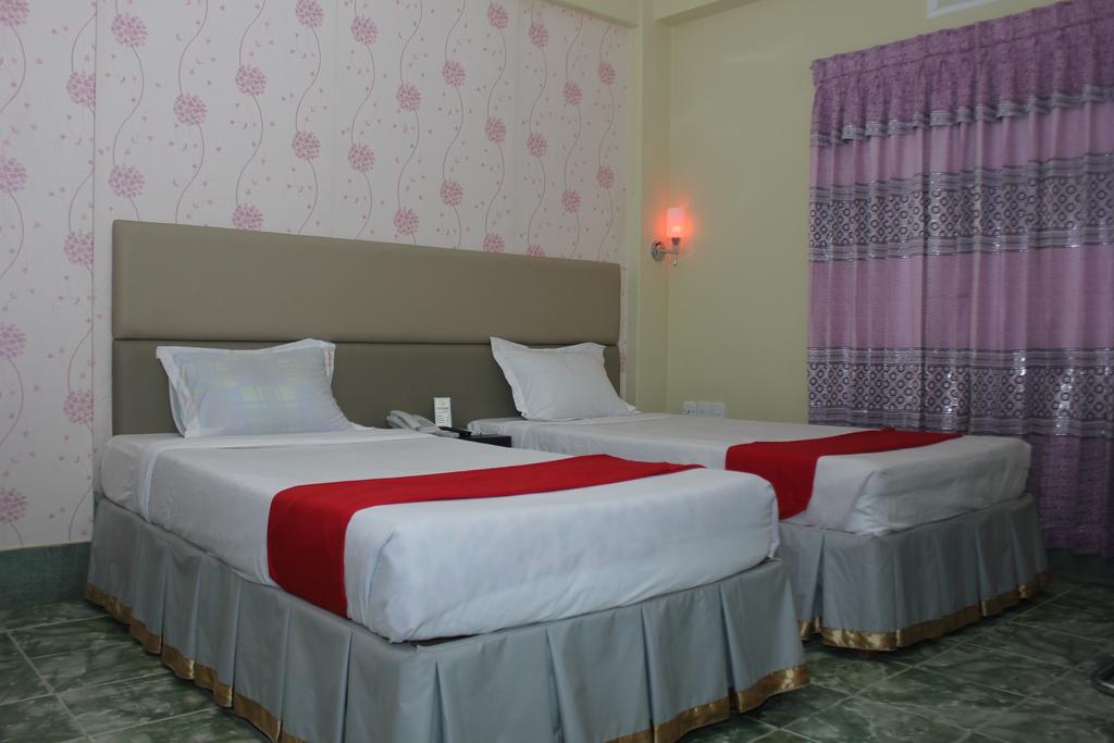 Golden Inn Chattagram Ltd Chittagong Buitenkant foto