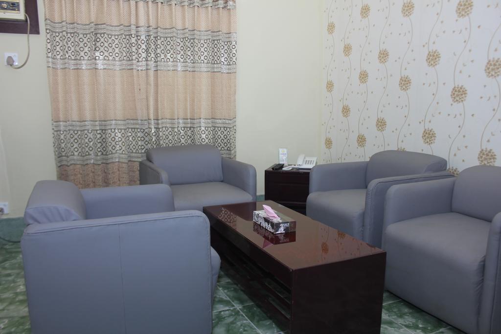 Golden Inn Chattagram Ltd Chittagong Buitenkant foto