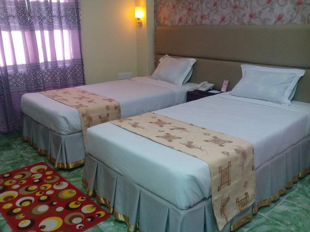 Golden Inn Chattagram Ltd Chittagong Buitenkant foto