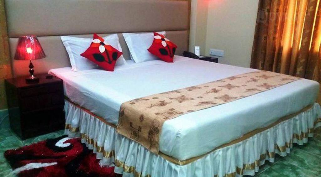 Golden Inn Chattagram Ltd Chittagong Buitenkant foto